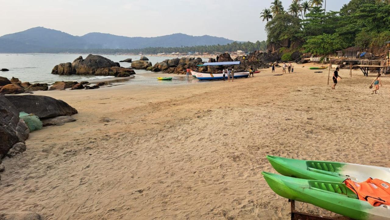 Hotel Pacific Sunset View Palolem Exterior foto